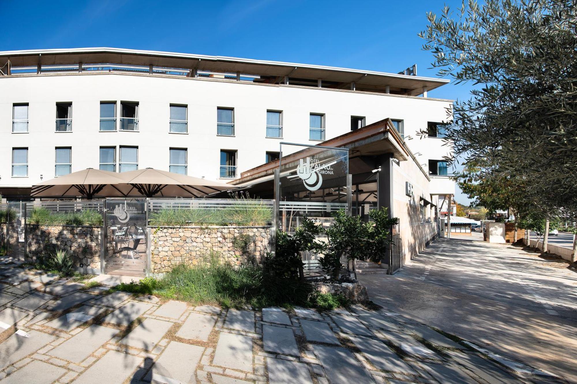 Hotel Palau De Girona Сан-Жульян-де-Рамис Экстерьер фото